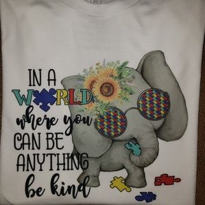 NWOT customized Tshirt